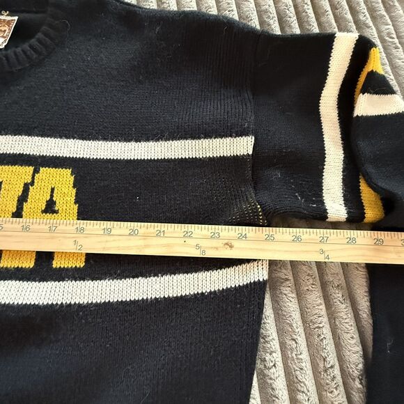 VTG 1984 Cliff Engle IOWA HAWKEYES KNIT SWEATER Adults XL Made in USA 25” X 26” - Picture 7 of 8